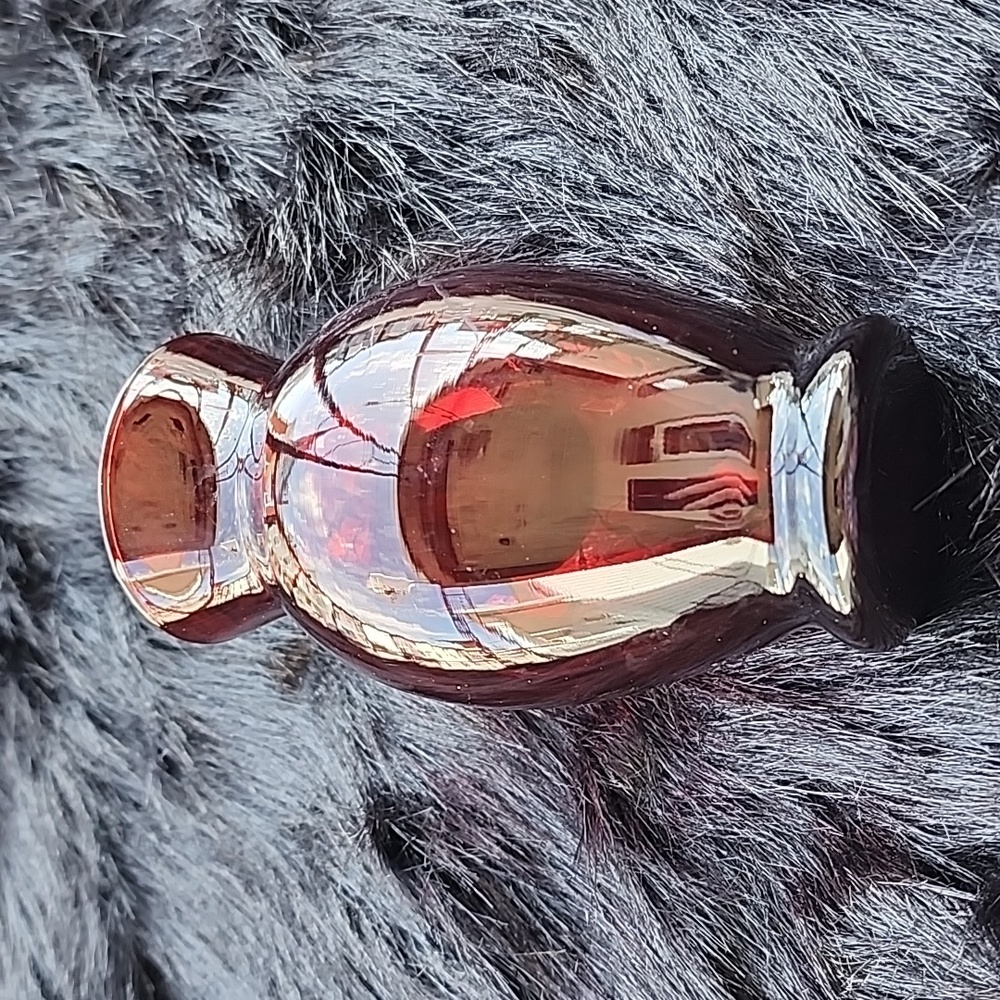 VINTAGE RUBY RED VASE. VERY BEAUTIFUL! - Picture 2 of 5